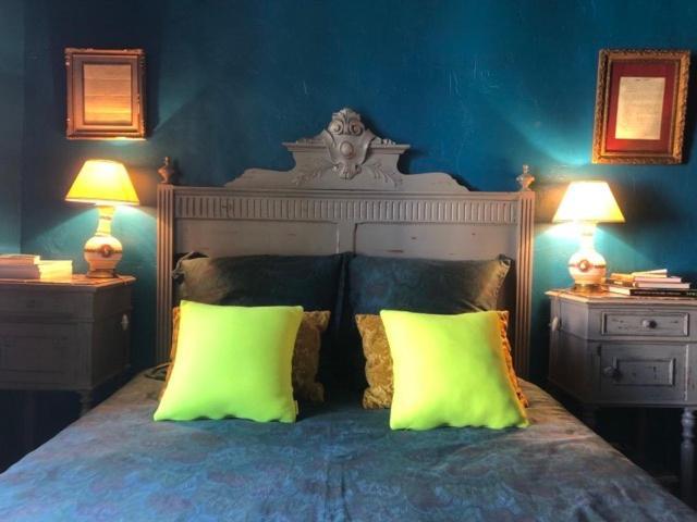 Maison D'Hotes "Les Volets Verts" Et Sa Brocante Ecueille Eksteriør billede